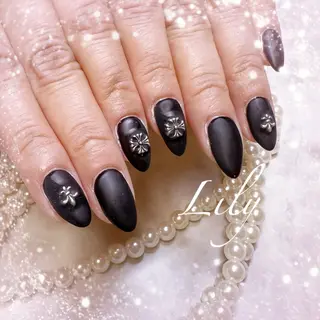 ネイル Nailsalon Lilyのネイルデザイン