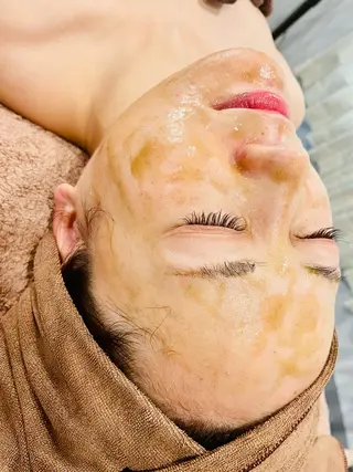 美容鍼灸サロン mahoroba院長のエステ・リラクイメージ