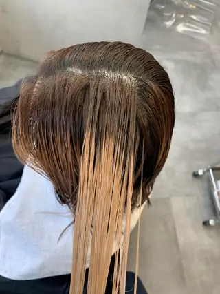 ミディアム カラー Haru/THREE …by velvetのヘアスタイル