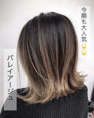 セミロング カラー 白髪ぼかしハイライト めさきすずなのヘアスタイル