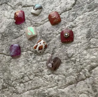 ネイル charme所属・. SHIORIのネイルデザイン