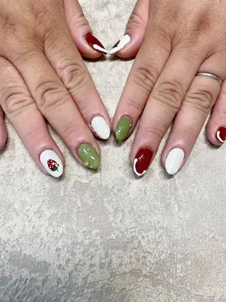 ネイル Queen‘s nailのネイルデザイン