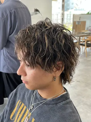 ミディアム パーマ メンズ 新潟メンズパーマ 新潟駅/小田拓実のヘアスタイル