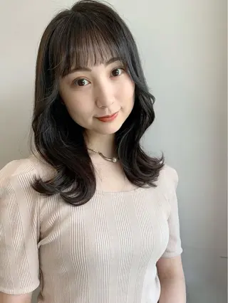ミディアム カラー 透明感/オリーブ/ グレージュ/YUKAのヘアスタイル