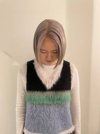 ショート カラー 渋谷 留菜のヘアスタイル