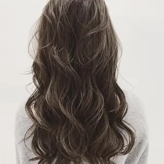 ロング カラー ヘアアレンジ 指名支持率NO.1 スタイリストのヘアスタイル