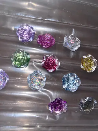 ネイル Mariris所属・ᗷᗩᑎSᗩ ᑎᗩIᒪ ՏᗩᒪOᑎのネイルデザイン