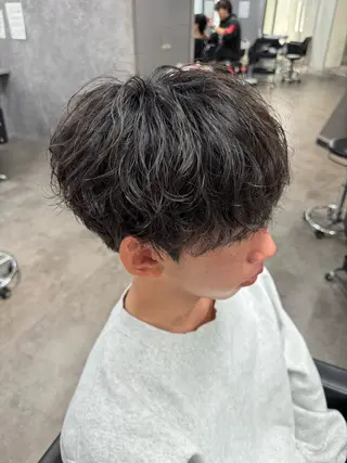 ミディアム パーマ メンズ 立川韓国メンズヘア ニュアンスパーマ安井のヘアスタイル