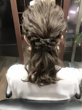 ミディアム セミロング ロング ヘアアレンジ 沢田 瞳のヘアスタイル