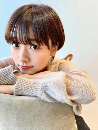 ショート カラー 店長/mao/ 前髪/顔周りカットのヘアスタイル