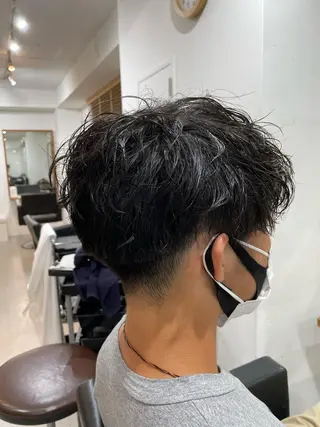 メンズ 🐬脱白髪染めカラー 清水大世🐬のヘアスタイル