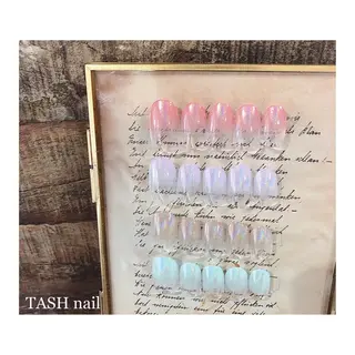 ネイル TASH nailのネイルデザイン
