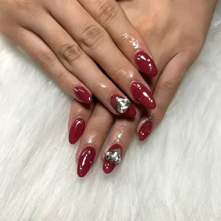 ネイル 🫧‪Yuri🫧 2月予約受付中🌟のネイルデザイン