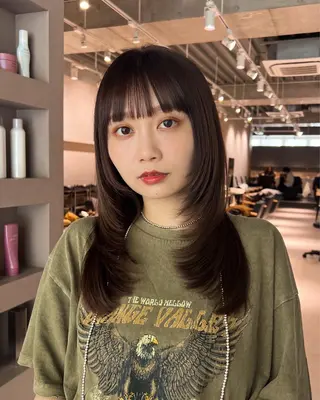 ミディアム レイヤーカット/ くびれヘア佐藤大空のヘアスタイル