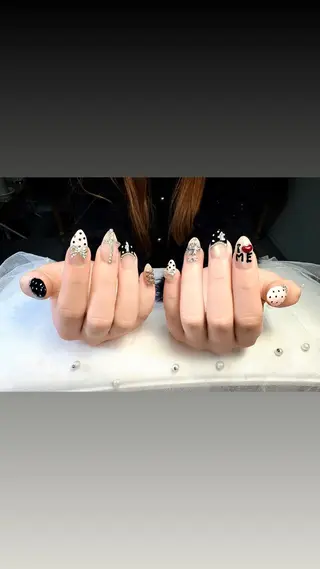 ネイル ネイルサロン Roiのネイルデザイン