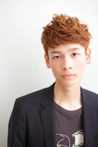 ショート カラー パーマ 髪質改善　ナカゾノ タケシのヘアスタイル