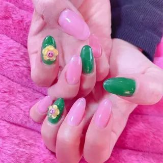 ネイル MignonReve ♡EIMI🌈のネイルデザイン