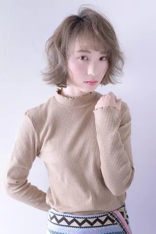 ショート カラー belta 姫路山吹 カラーモデル募集のヘアスタイル