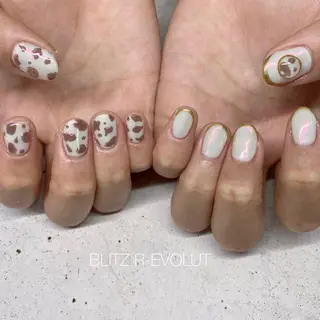 ネイル ☁️BLITZ 🎀笠原雪音🎀のネイルデザイン