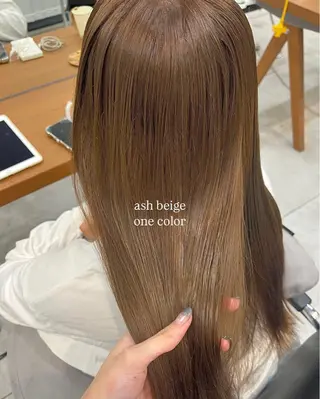ロング カラー 山口 愛結のヘアスタイル