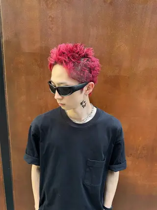 カラー ヘアアレンジ メンズ タイトボブ個性派カラ ーAKANEのヘアスタイル