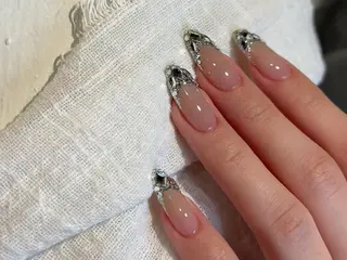 ネイル Queenie 🦋のネイルデザイン