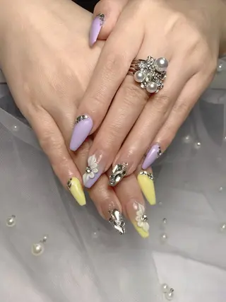 ネイル エンジェル ヒーリング 矢場町店のネイルデザイン