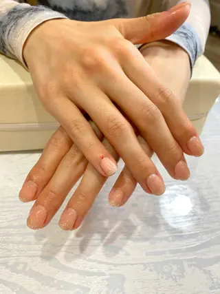 ネイル Nest 岩崎のネイルデザイン