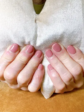 ネイル ECLAT エクラ所属・寺山 千鶴のネイルデザイン