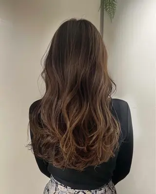 カラー 小林 大輝のヘアスタイル