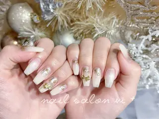 ネイル ✨Nailsalon Vi+✨のネイルデザイン