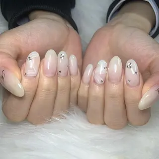 ネイル happiness nailのネイルデザイン