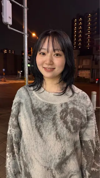 ミディアム カラー amy.所属・amy.館澤 鮎奈のヘアスタイル