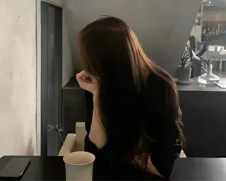 セミロング カラー ブリーチなし🤍透明 感カラー🤍しゅうじのヘアスタイル