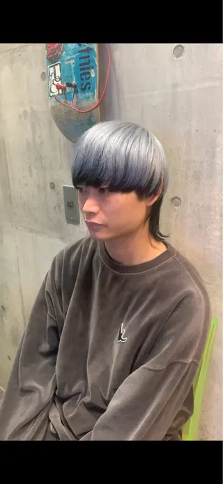 ショート カラー メンズ ハイトーン/メンズ/ ウルフ特化   小松のヘアスタイル