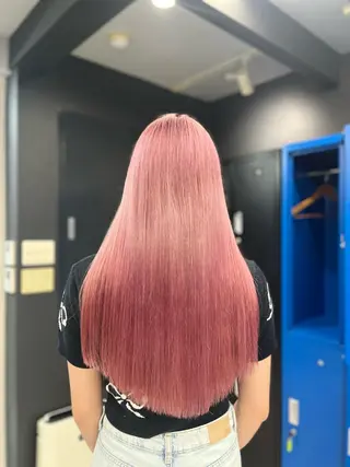 ロング カラー white.梅田所属・White梅田  ／ COCOのヘアスタイル