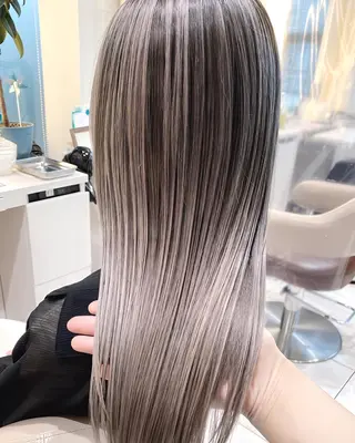 セミロング カラー 髪質改善/縮毛矯正 /カラー/篠塚菜々子のヘアスタイル