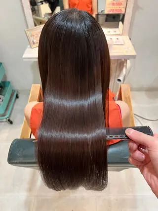 ロング カラー 髪質改善/美髪縮毛 ☘️大人ショートのヘアスタイル