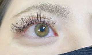 マツエク・マツパ uniii所属・uniii相模大野 Yoshizawaのマツエク・マツパデザイン