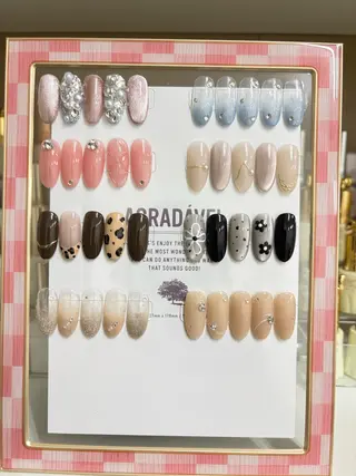 ネイル LUNA Nail salon💕のネイルデザイン