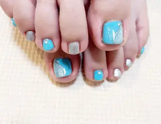 ネイル manis .のネイルデザイン
