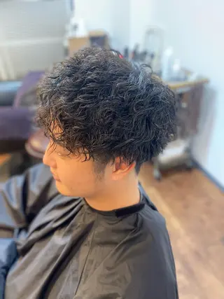 ミディアム パーマ メンズ Lizir  ルズィール所属・Luzir⭐︎ GEN⭐︎のヘアスタイル