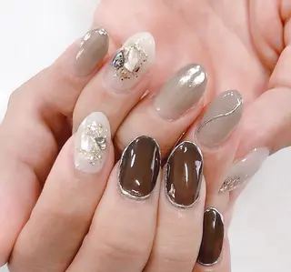 ネイル 東 千夏のネイルデザイン