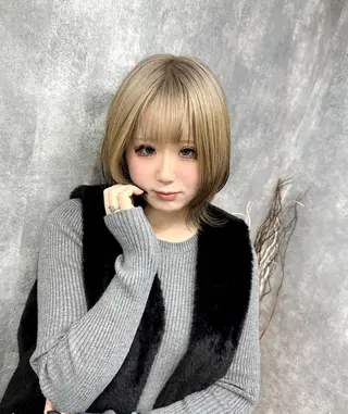 ミディアム カラー 【.ico】心斎橋 飛田ゆうきのヘアスタイル