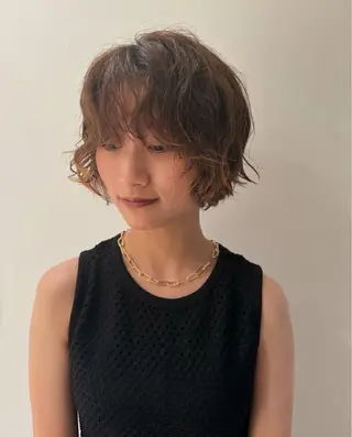 ショート パーマ アオイ/透明感カラー レイヤー🌙のヘアスタイル