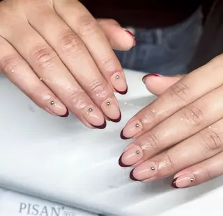 ミディアム YUME NailBeautyのネイルデザイン