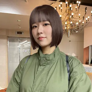 ショート カラー 透明感/ベージュ/ 艶髪/ボブ🫧門脇由のヘアスタイル