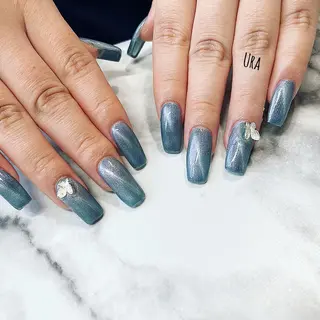 ネイル UrakoNail 《nail》のネイルデザイン