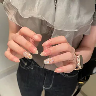 ネイル Ami 🦥のネイルデザイン