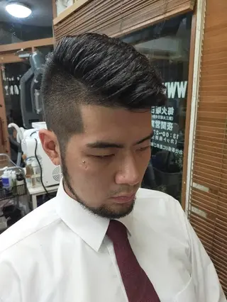 ショート パーマ おしゃれさろんオオキ所属・男を磨く Barber オオキのヘアスタイル